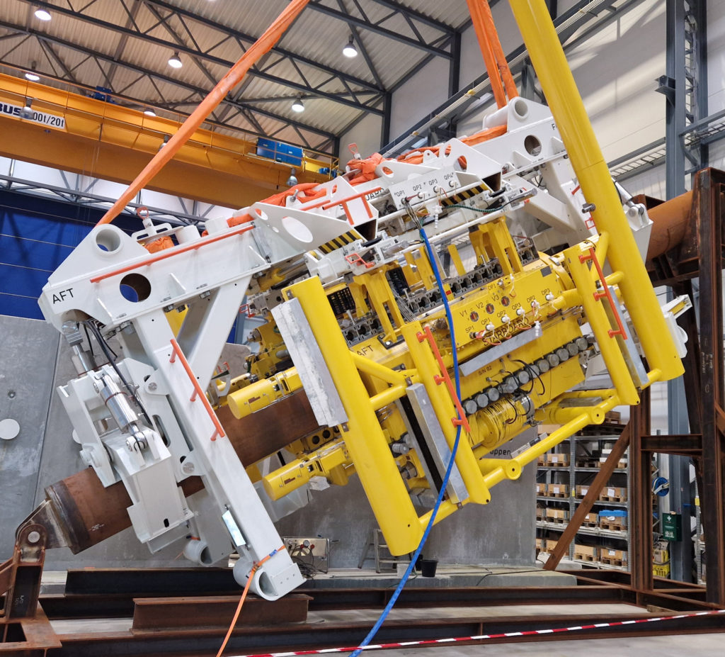 CSS MORGRIP Deepwater Repair Clamp and installation tool tested at 30 degrees installation angle.