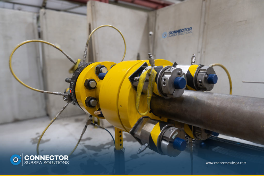 MORGRIP MORSMART Connectors during the tensioning test, that is tested with nitrile seal for sour service treatment